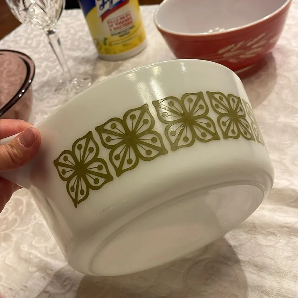 Vintage Pyrex  475-b 2.5 QT casserole dish ovenware USA